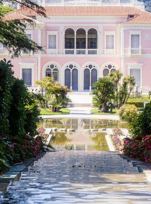 Tivoli: Villa d’Este & Hadrian’s Villa Tour - Renaissance villa with reflecting pool