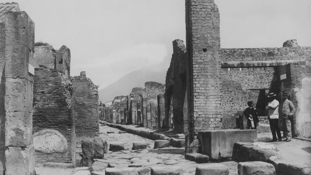 Pompeii & Naples Full-Day Adventure (from Rome) - Pompeii ruins with Mount Vesuvius